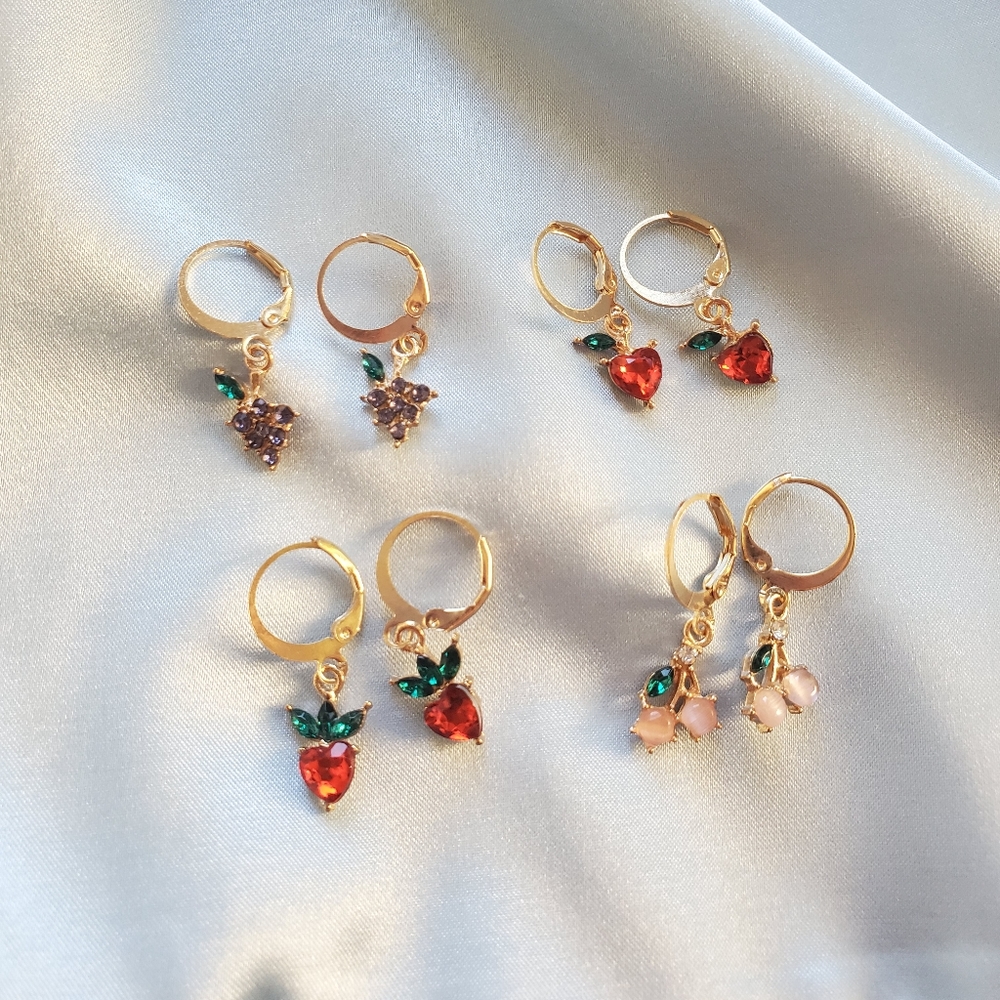 4 new pair cute fruit jewel gold charm earrings - Picture 1 of 5
